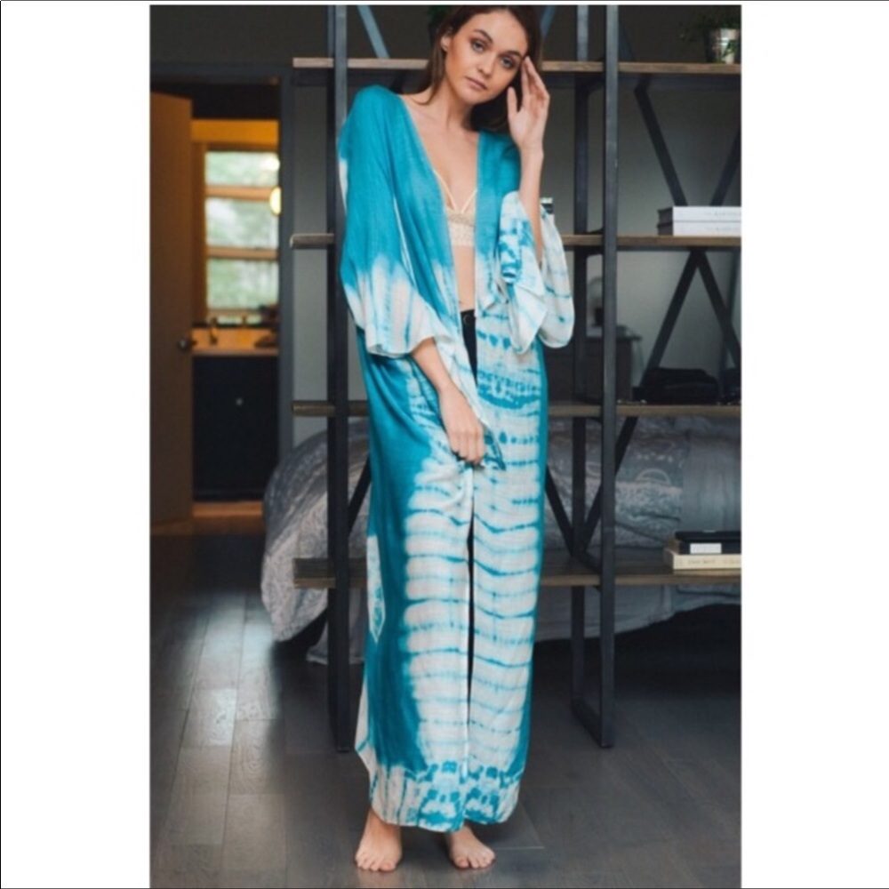 🦋tie dye kimono cover-up🦋 - Picture 2 of 3